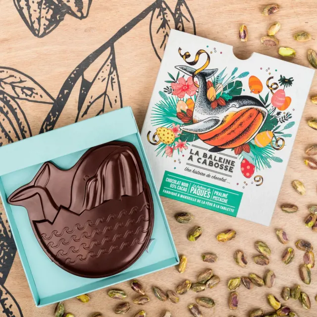 La Baleine à Cabosse Baleine Pâques noir praliné pistache