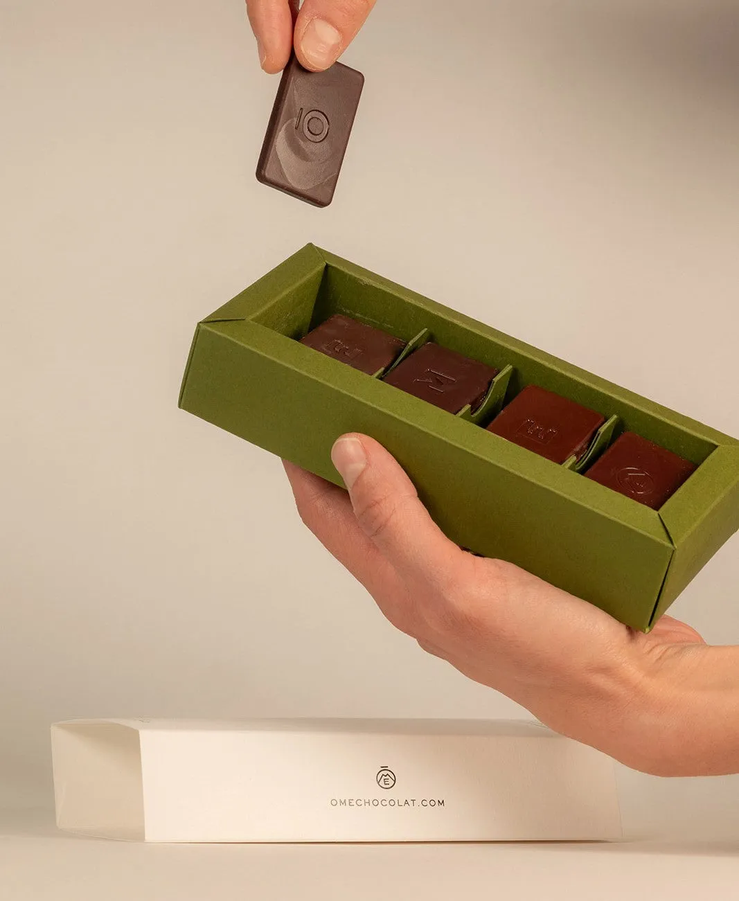 Ôme Terroirs Amérique Latine 76% coffret 24 mini chocolat noir
